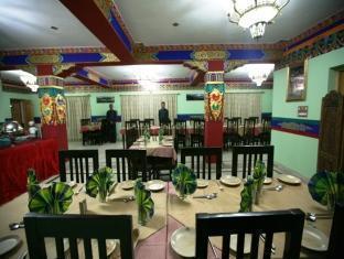 Hotel City Palace Leh Bagian luar foto